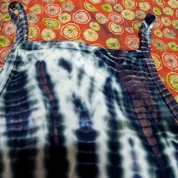 Tie Dye Tank - Picture 3 of 4